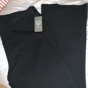 Vince Camuto black pull on pants